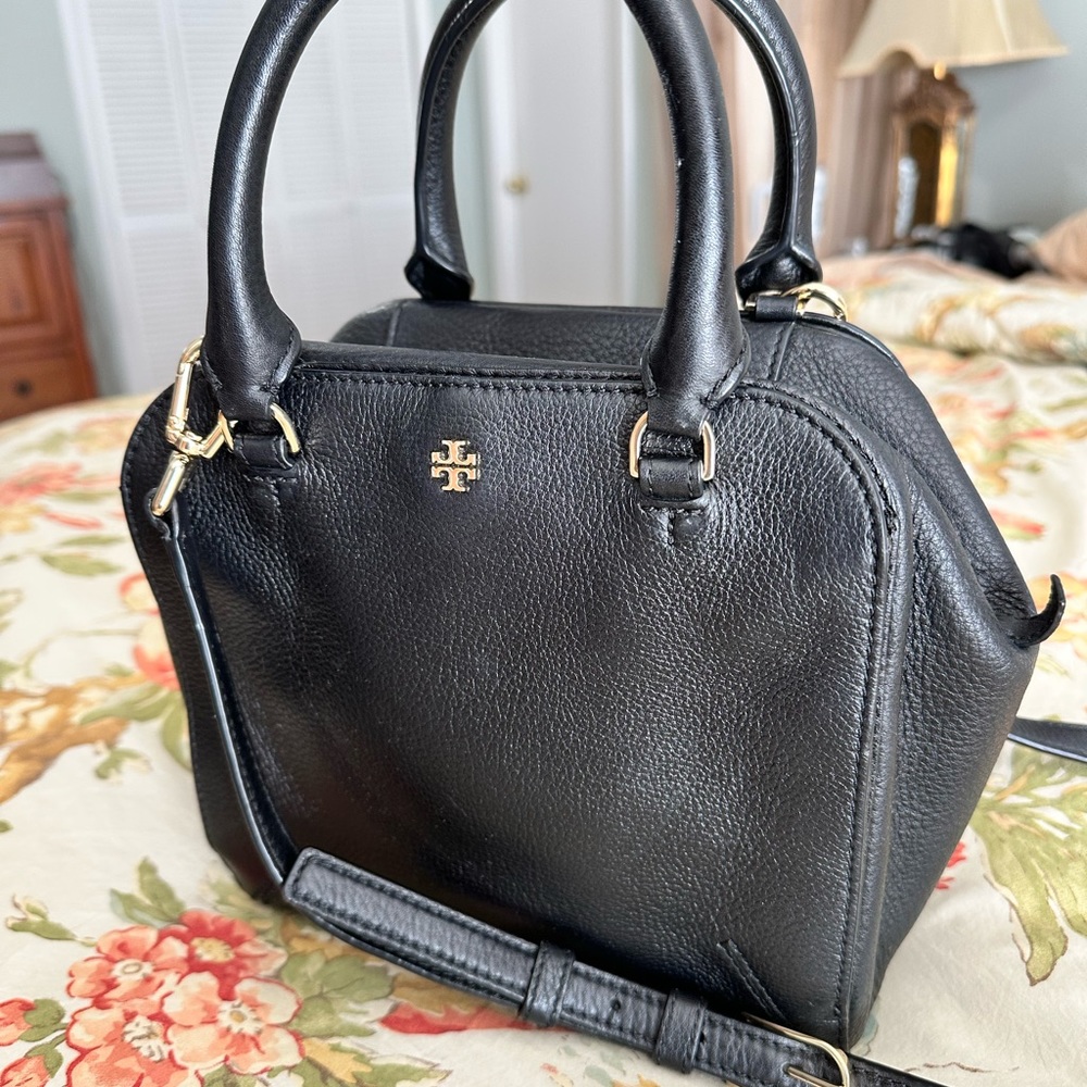 Like New Tory Burch Robinson Mini Black Satchel
